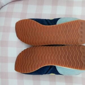 New Balance Blue and Gray Athletic Shoes